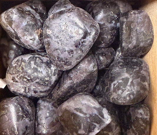 indigo gabbro tumbles