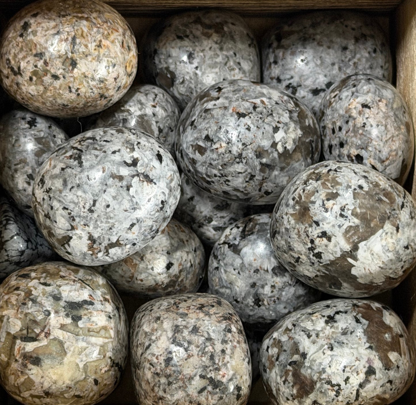 emberlite UV reactive tumbles