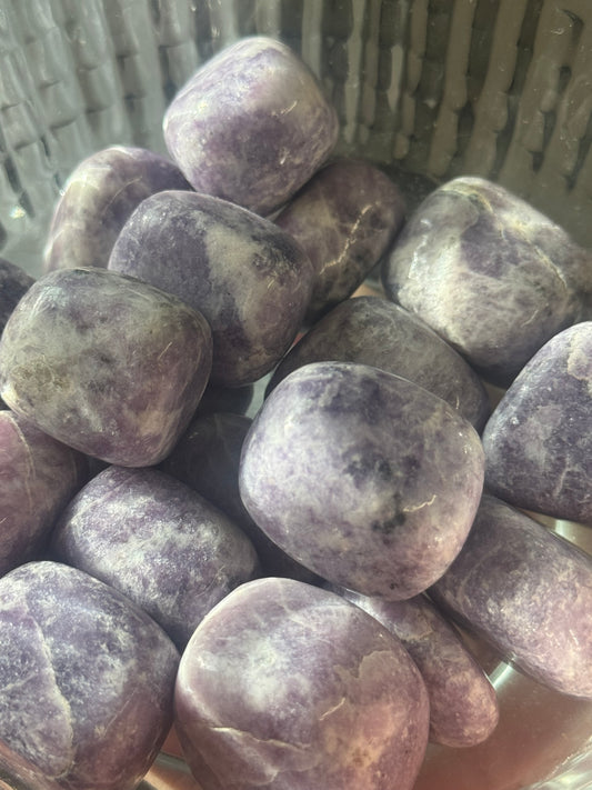 lepidolite tumbles