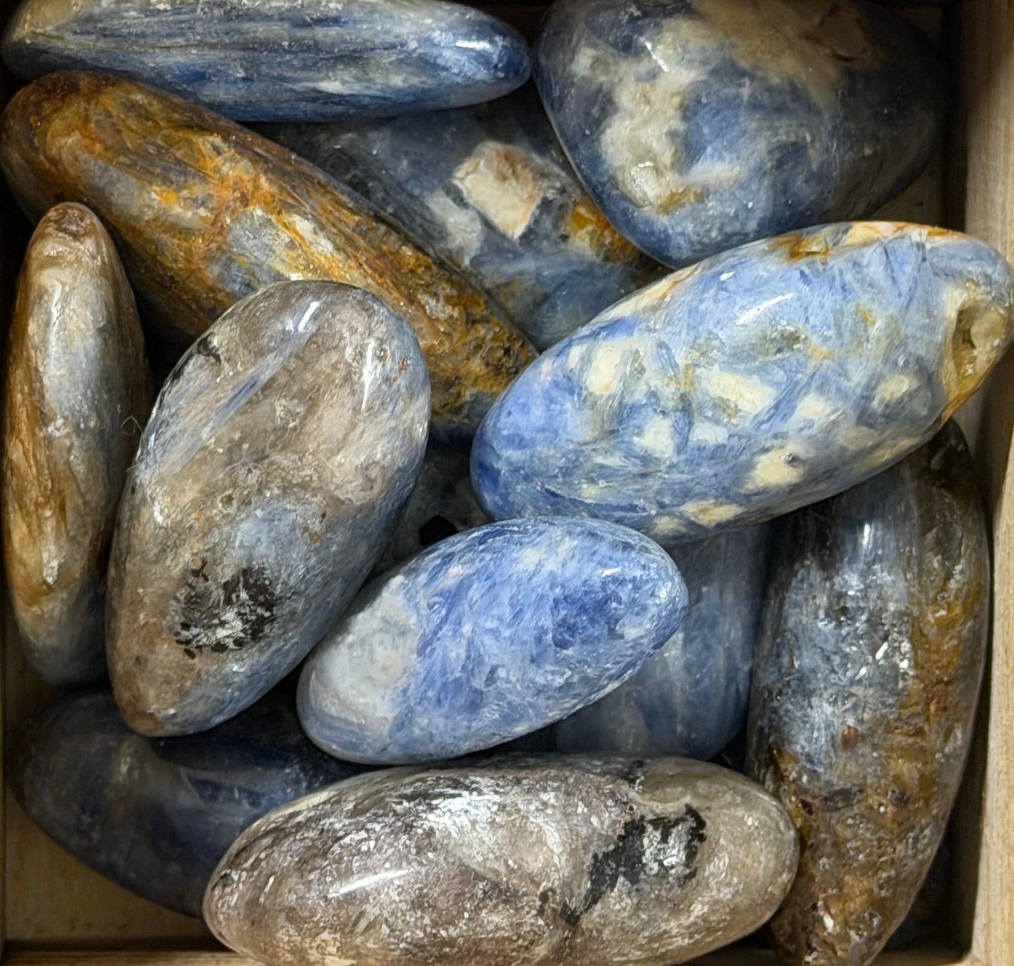 blue kyanite and quartz tumbles