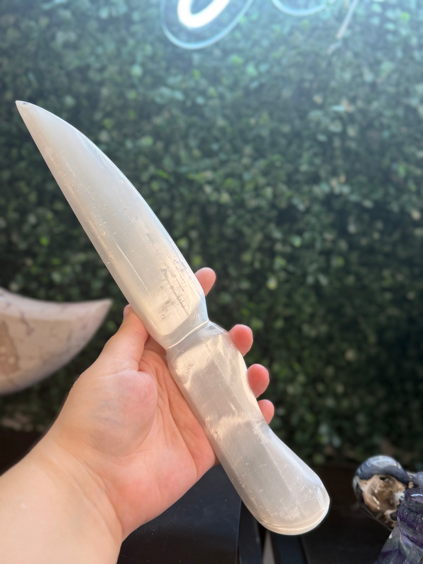 selenite knife