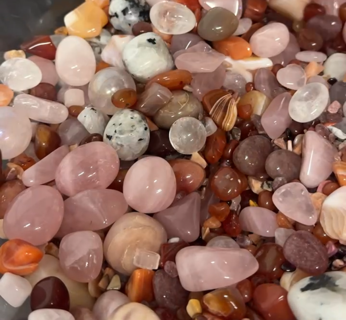 love crystal confetti