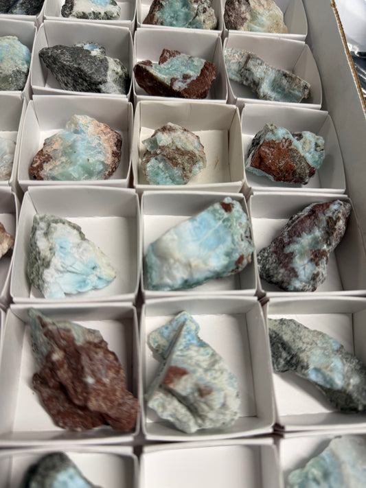 raw larimar