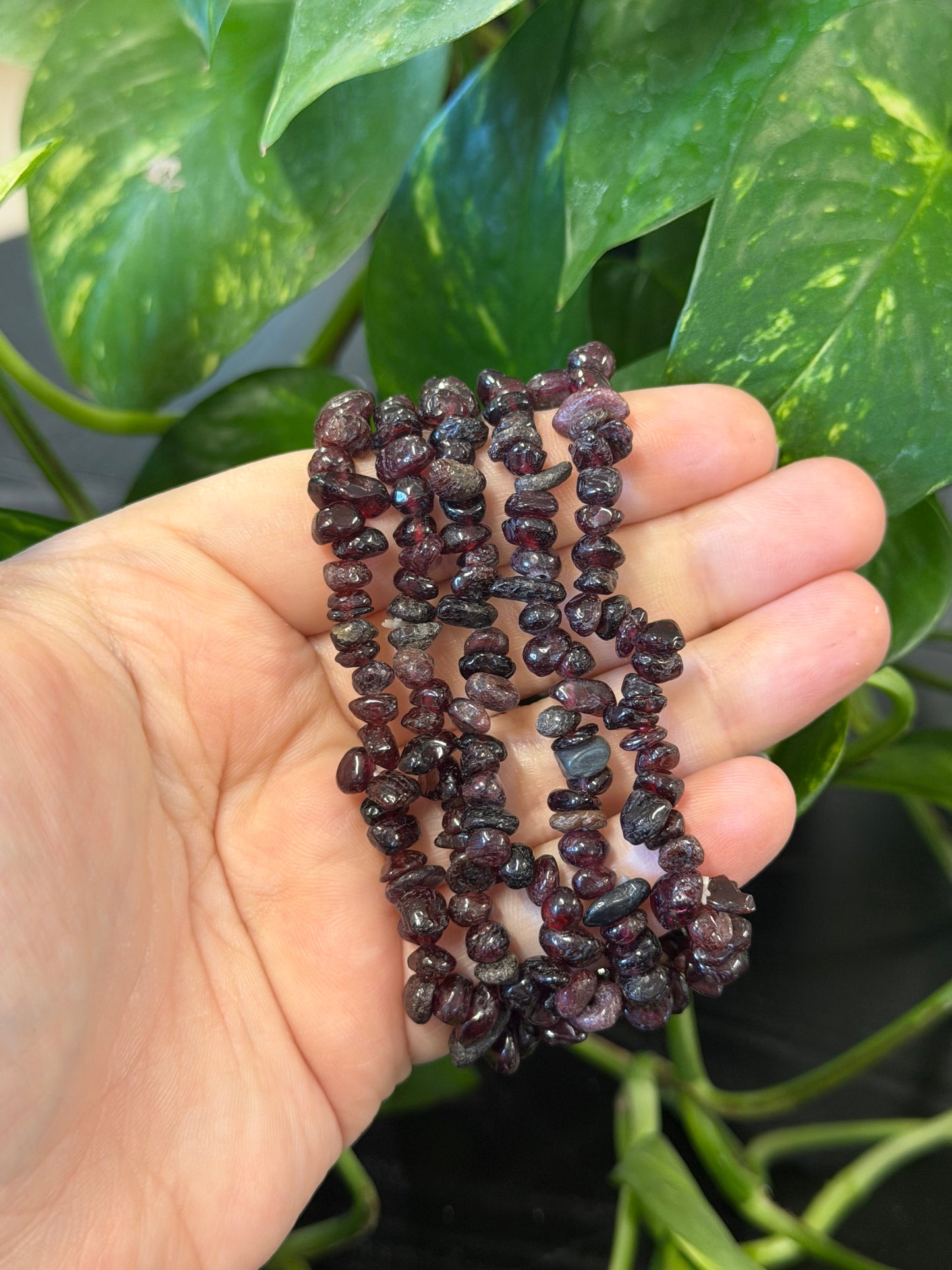 garnet chip bracelet