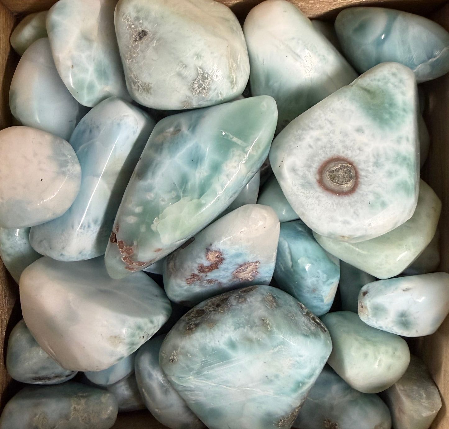 larimar tumbles
