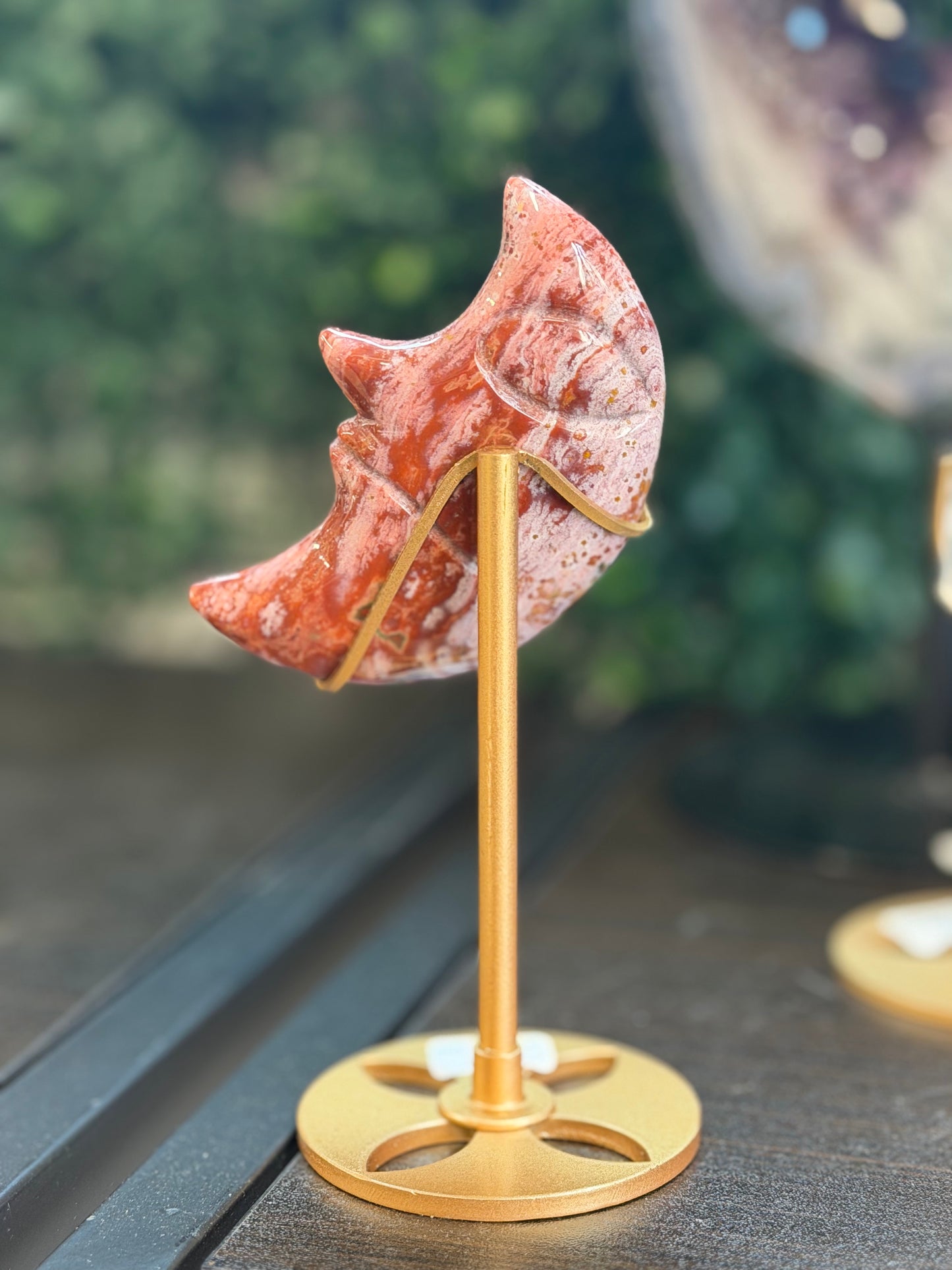 sea jasper moon face on stand