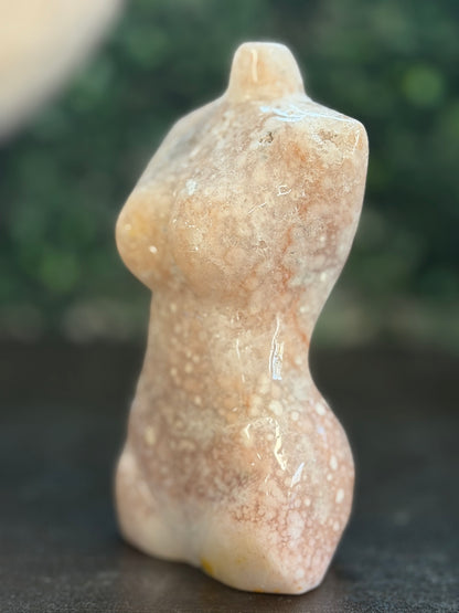 pink amethyst goddess body | HQ
