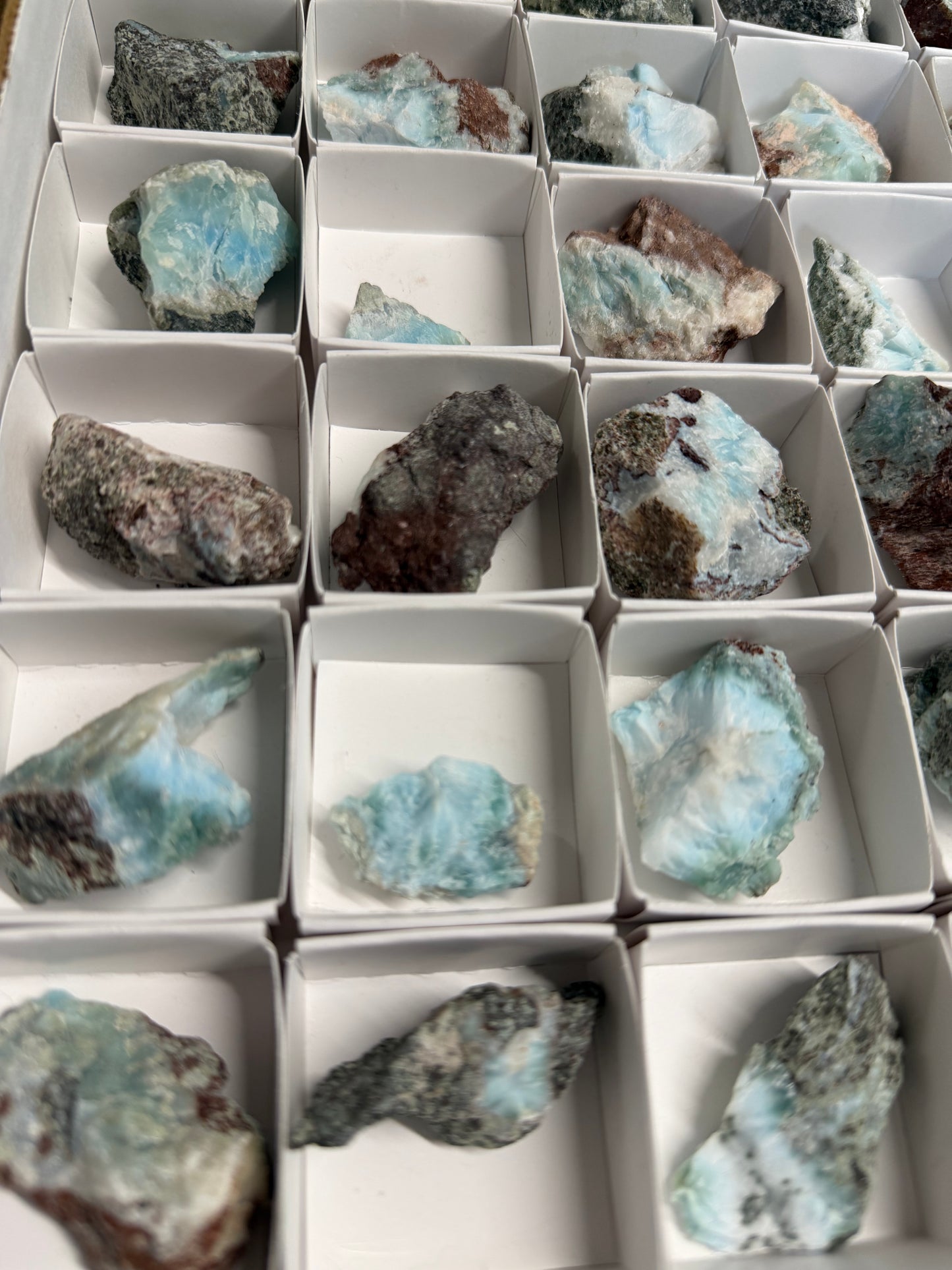 raw larimar