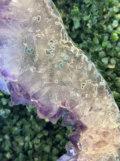 XL amethyst portal on stand