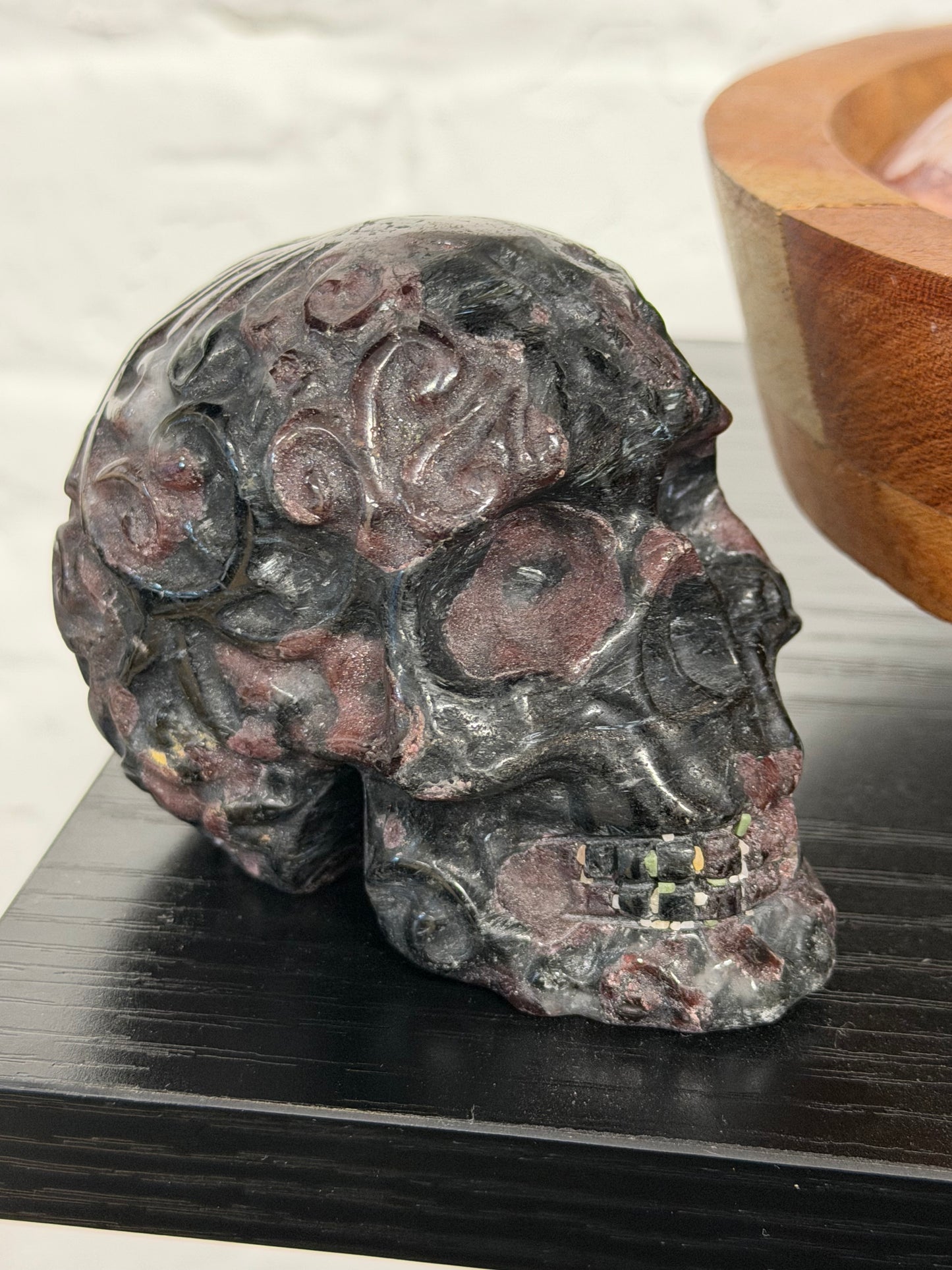 garnet sugar skull