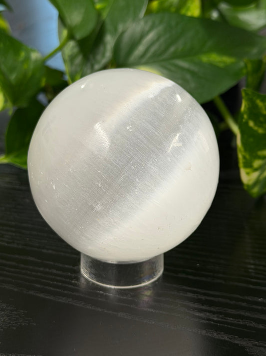 satin spar sphere