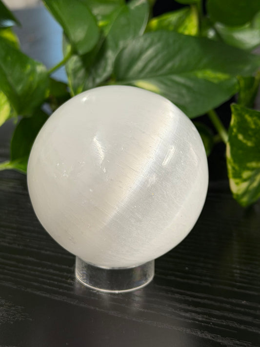 satin spar sphere