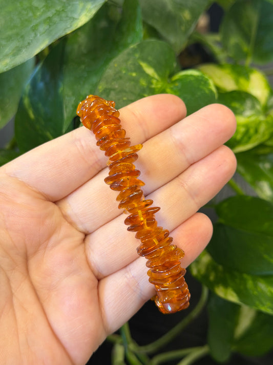 amber chip bracelet
